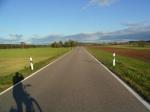  Fahrradfahrer touchiert und unbeachtet liegen gelassen (Symbolbild) 