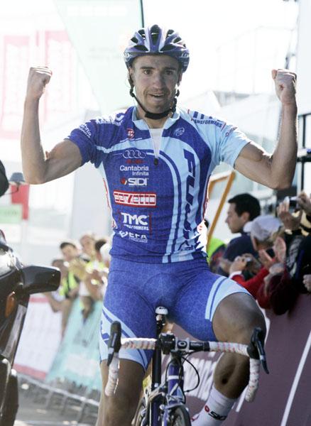 Juan Jose Cobo gewinnt die 4. Etappe