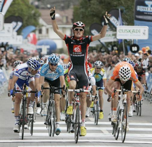 Luis Leon Sanchez verhindert Euskaltel-Sieg zu Beginn der Rundfahrt durch das Baskenland