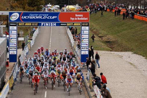 Philipp Walsleben beim Weltcup in Nommay (Fra, 8.11.09)