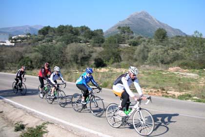 Hanspeters Fitnessgruppe fhrt Richtung Vall de Ebo