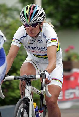 Regina Schleicher setzt sich in Nrnberg durch (Fotoquelle: http://www.equipe-nuernberger.de/)