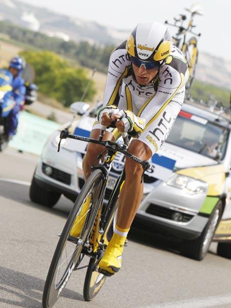 berraschungssieg fr Peter Velits im Vuelta-Zeitfahren, Vincenzo Nibali trotz Defekt neuer Leader