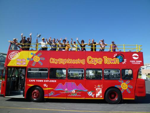 auf zur Citytour mit dem Open Bus