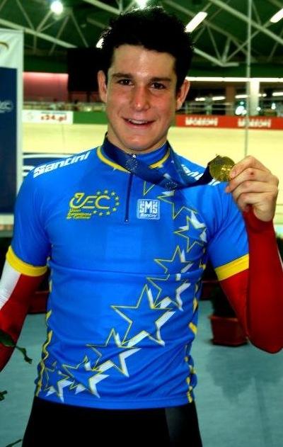 Claudio Imhof mit der Gold-Medaille als Junioren-Europameister im Scratch 2008