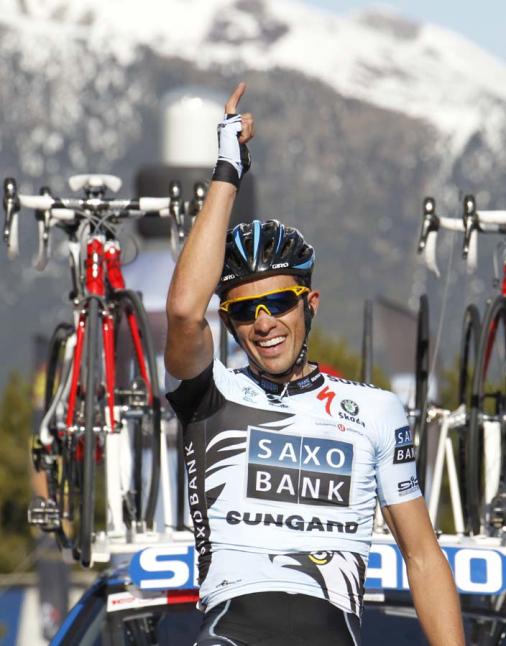 Alberto Contador souverner Sieger der Bergankunft in Andorra