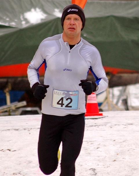Favorit auf den Gesamtsieg: Oliver Greger vom LLC Marathon Regensburg (Foto: Roland Hindl)