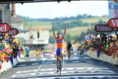 Luis Leon Sanchez gewinnt die 6. Etappe der Tour de France 2011 in Saint-Flour (Foto: www.letour.fr)