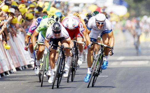 Kittel sprintet vor Cavendish zu seinem 3. Etappensieg, Greipel von Sturz aufgehalten