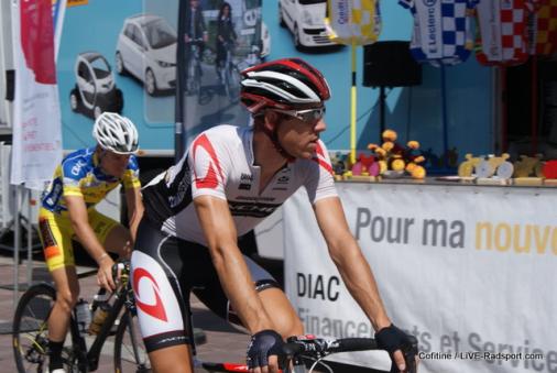 hier macht sich eine ehemaliger Giro-Etappen-Sieger auf den Weg zur Einschreibung in Slestat (Damien Monier)