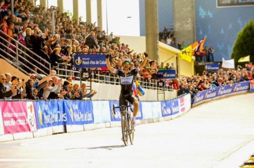 Niki Terpstra gewinnt das 112. Paris-Roubaix (Foto: ASO/B.Bade)