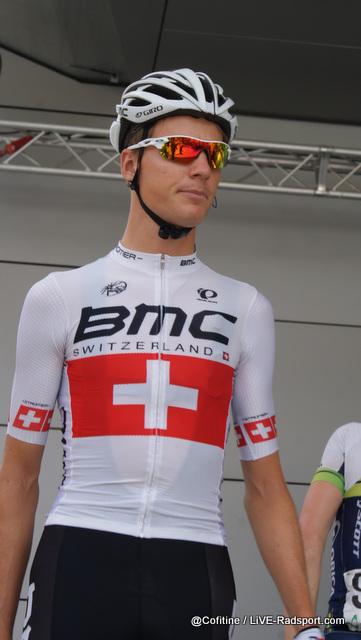 Michael Schr im Trikot des Schweizer Meisters bei der Tour de Suisse 2014