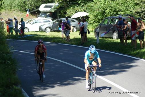 Vincenzo Nibali und Tony Gallopin fhren am Col de la Forclaz