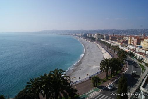 Blick auf die Uferpromenade von Nizza - aufgenommen im Mrz 2014