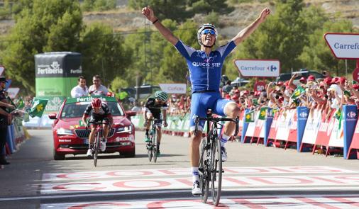 Alaphilippe schlägt Polanc und Majka und Froome vergrößert seinen Vuelta-Vorsprung weiter
