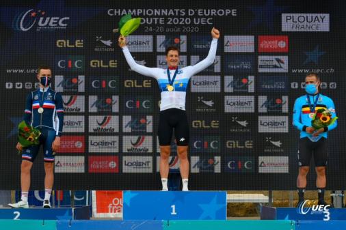 Der Schweizer Stefan Kng ist zum ersten Mal Europameister im Einzelzeitfahren (Foto: twitter.com/UEC_cycling)