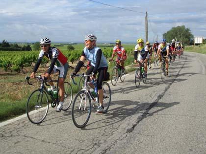 Frohgelaunt Richtung Mont Ventoux