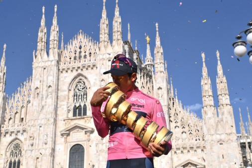 Egan Bernal gewinnt nach der Tour de France 2019 auch den Giro d’Italia 2021 (Foto: twitter.com/giroditalia)