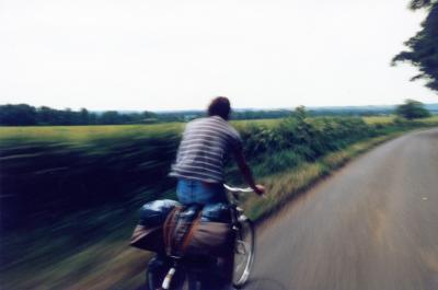  Fahrradlenker gestreift und Fhrerflucht begangen (Symbolbild) 