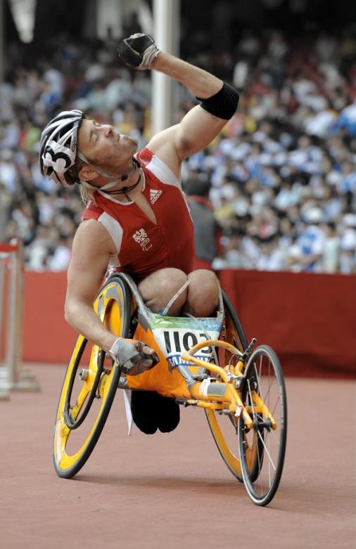 Thomas Geierspichler holt Gold im Rollstuhl Marathon bei den Paralympics 2008 in Peking (Foto: Franz Baldauf)